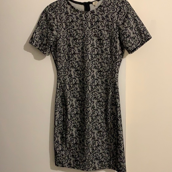 Aritzia grey dress with black lace detail